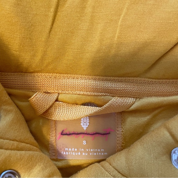 Free People Adventure Awaits Fleece Jacket Small Orangeade NWT - Picture 10 of 10